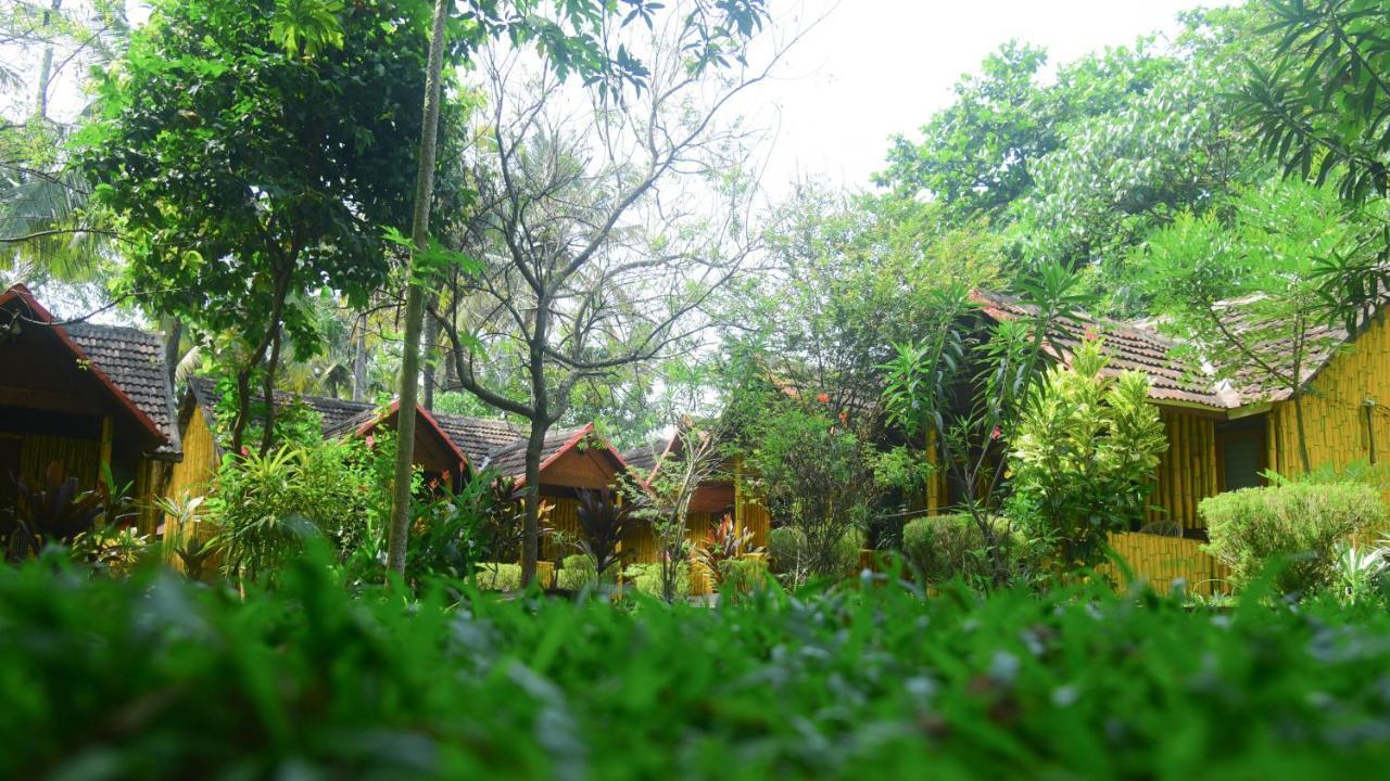 Savithri Inn Cottage Варкала Экстерьер фото