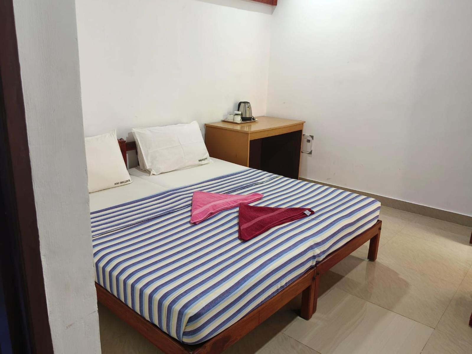 Savithri Inn Cottage Варкала Экстерьер фото